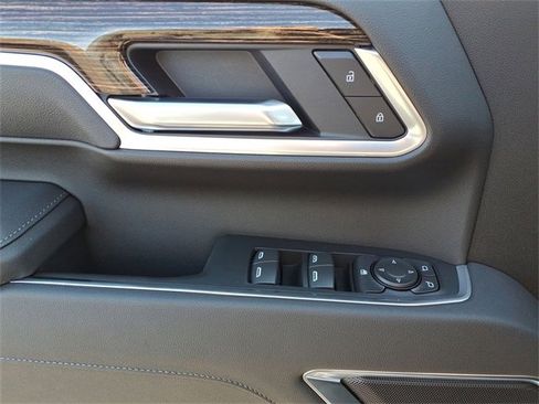 New 2026 GMC Sierra 2500 SLE w/ SLE Value Package; image 23