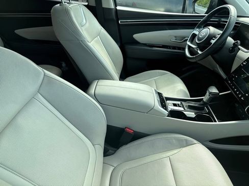 Used 2022 Hyundai Tucson SEL w/ Convenience + Premium Package FWD image 17