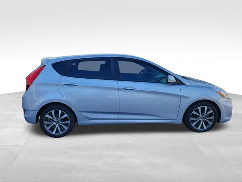 Used 2017 Hyundai Accent Sport FWD image 13