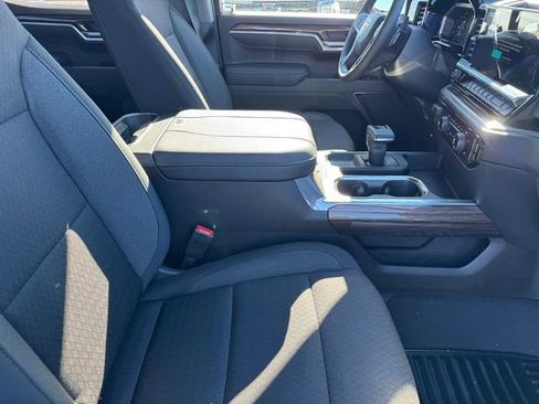 New 2026 Chevrolet Silverado 1500 LT w/ LPO, Dark Essentials Package image 7