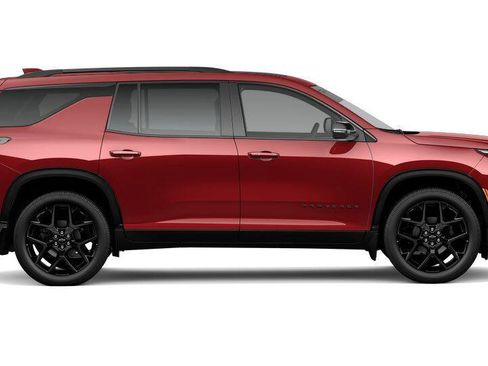 New 2026 Chevrolet Traverse RS w/ LPO, Floor Liner Package image 29