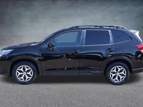 Certified 2024 Subaru Forester Premium AWD/4WD image 5