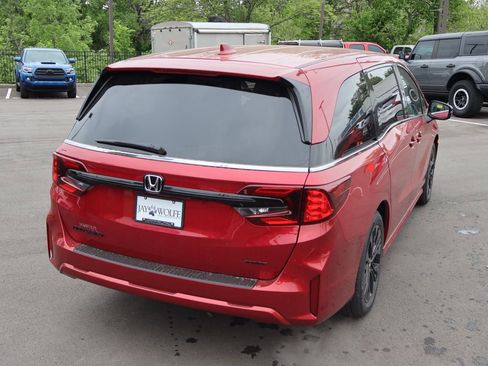 New 2026 Honda Odyssey Sport-L image 5