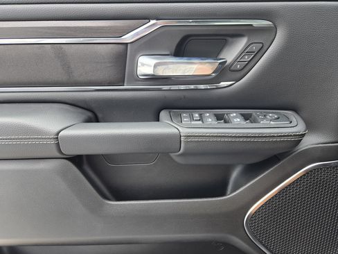 New 2026 RAM 1500 Laramie AWD/4WD image 18
