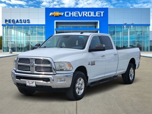 Used 2015 RAM 2500 Lone Star image 2