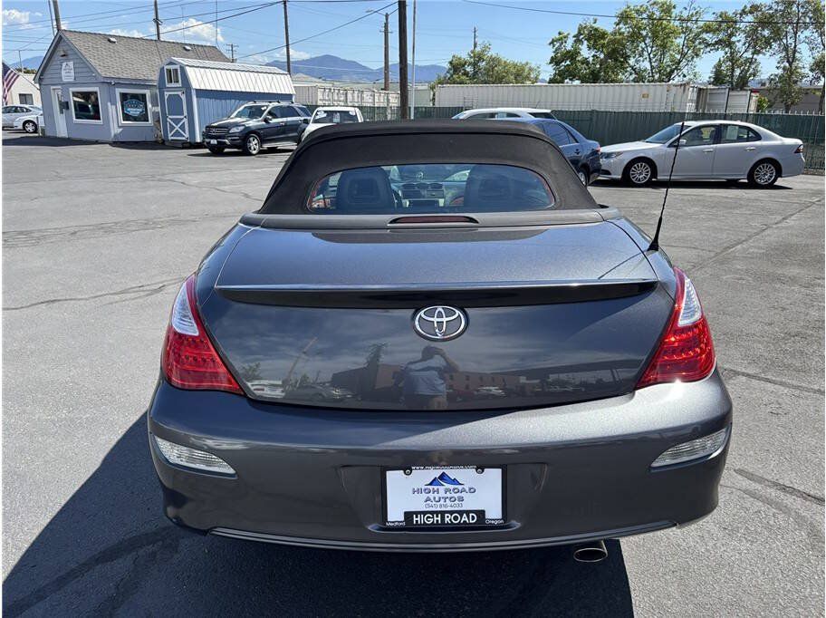 Used 2008 Toyota Solara SLE FWD image 4