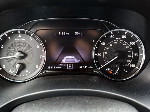 Used 2024 INFINITI QX80 Luxe image 26