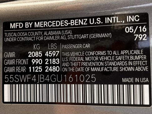 Used 2016 Mercedes-Benz C 300 Sedan image 36