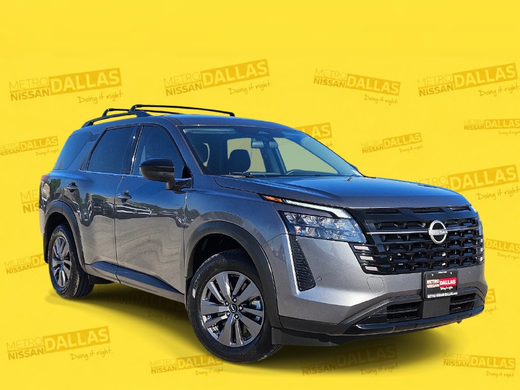 Certified 2026 Nissan Pathfinder SV FWD image 1