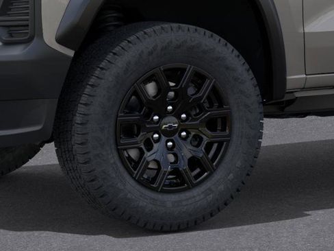 New 2026 Chevrolet Colorado Trail Boss AWD/4WD image 9