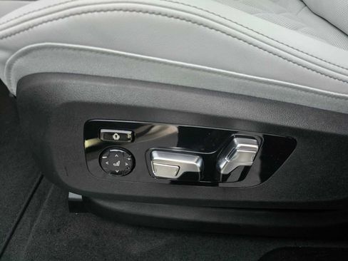 New 2026 BMW X6 xDrive40i w/ Executive Package image 26