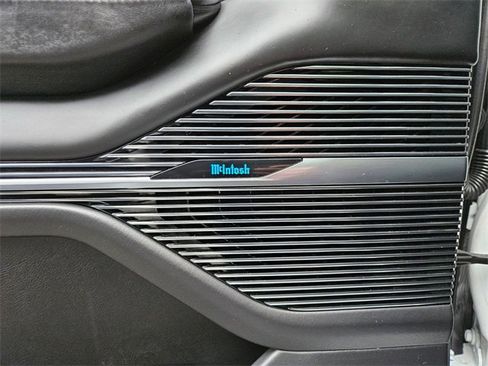 Used 2023 Jeep Grand Wagoneer Series III w/ Rear Seat Video Group 1 image 20