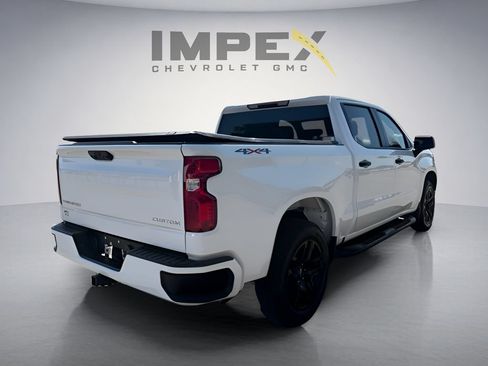 Used 2024 Chevrolet Silverado 1500 Custom AWD/4WD image 5