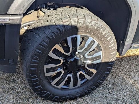 Certified 2024 GMC Sierra 2500 Denali Ultimate image 7