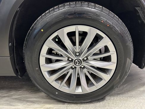 Used 2024 MAZDA CX-90 3.3 Turbo w/ Preferred Package image 22