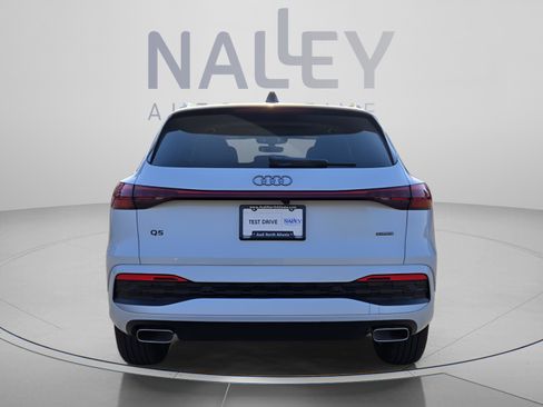 New 2025 Audi Q5 Premium image 5