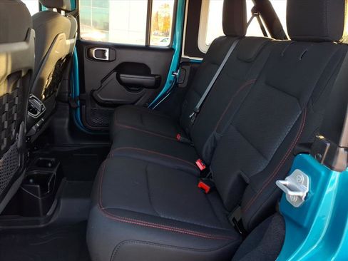 Used 2019 Jeep Wrangler Unlimited Rubicon image 9