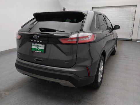 Used 2024 Ford Edge SEL image 7