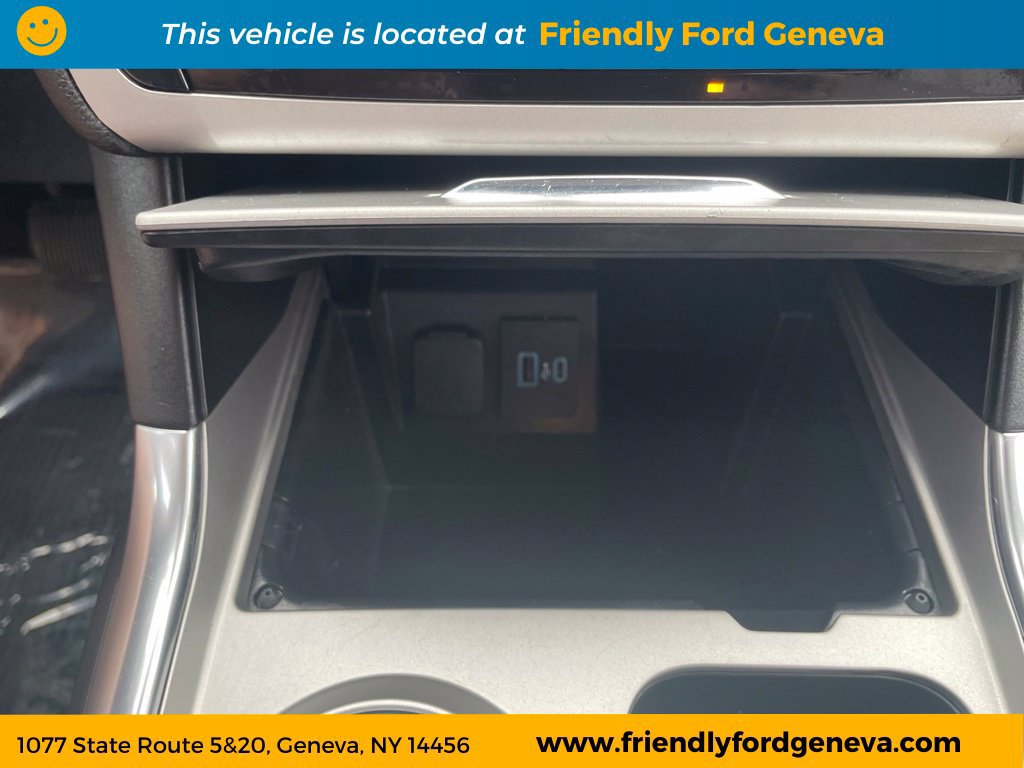 Used 2023 Ford Explorer XLT w/ Equipment Group 202A AWD/4WD image 25