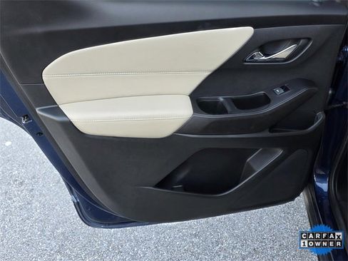 Used 2023 Chevrolet Traverse LS w/ Safety Package image 30