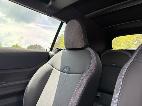 New 2026 MINI Cooper S FWD image 18