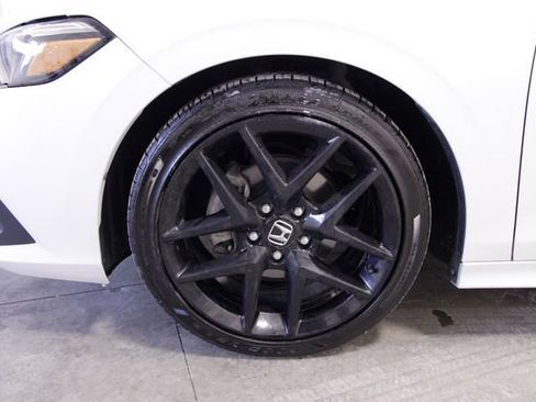 Certified 2024 Honda Civic Sport image 14