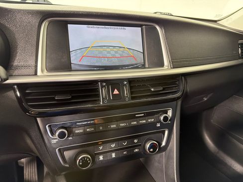 Used 2019 Kia Optima LX w/ LX 17" Wheel Package FWD image 15