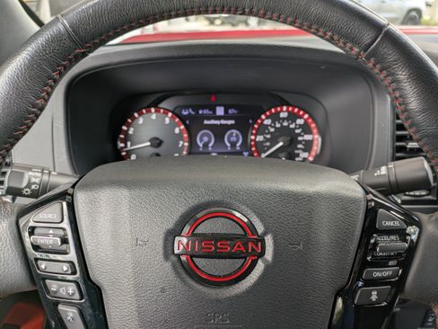 Used 2022 Nissan Frontier PRO-4X AWD/4WD image 28