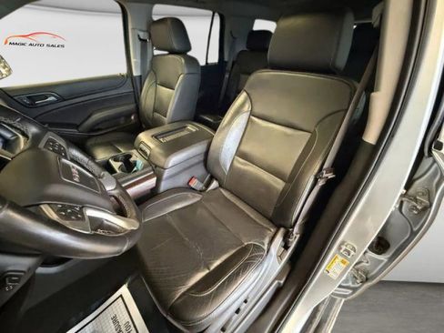 Used 2017 GMC Yukon SLT w/ Open Road Package AWD/4WD image 9