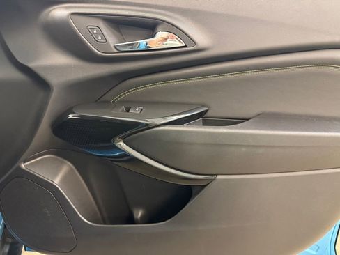 Used 2025 Chevrolet Trax ACTIV w/ Driver Confidence Package FWD image 28