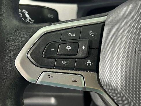Used 2023 Volkswagen Atlas SE w/ Panoramic Sunroof Package AWD/4WD image 28
