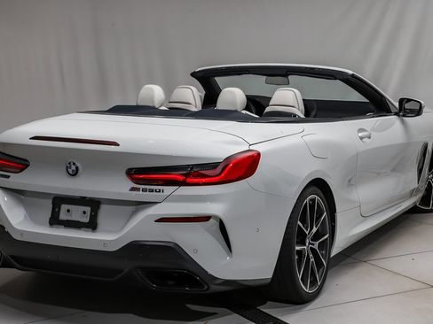 Used 2022 BMW M850i xDrive Convertible image 3