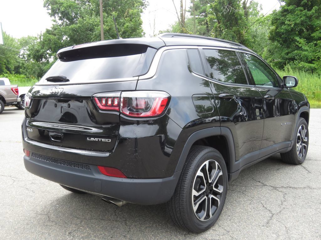 Used 2022 Jeep Compass Limited w/ Sun and Sound Group AWD/4WD image 5
