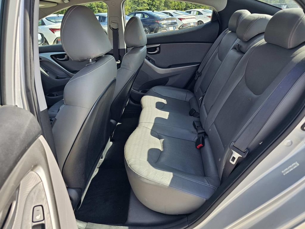 Used 2012 Hyundai Elantra Limited w/ Technology Pkg 5 FWD image 36