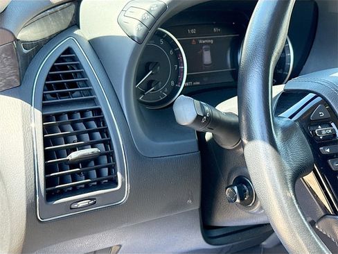 Used 2023 Nissan Armada Platinum w/ Captain's Chairs Package image 11