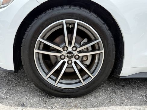 Used 2015 Ford Mustang Premium RWD image 24