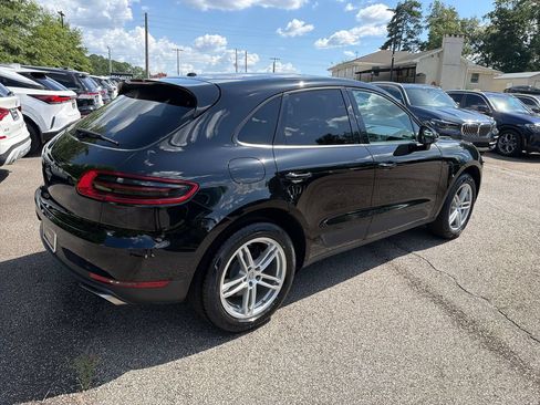 Used 2018 Porsche Macan AWD/4WD image 7