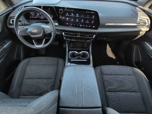 Certified 2024 Chevrolet Traverse LT w/ Trailering Package image 5