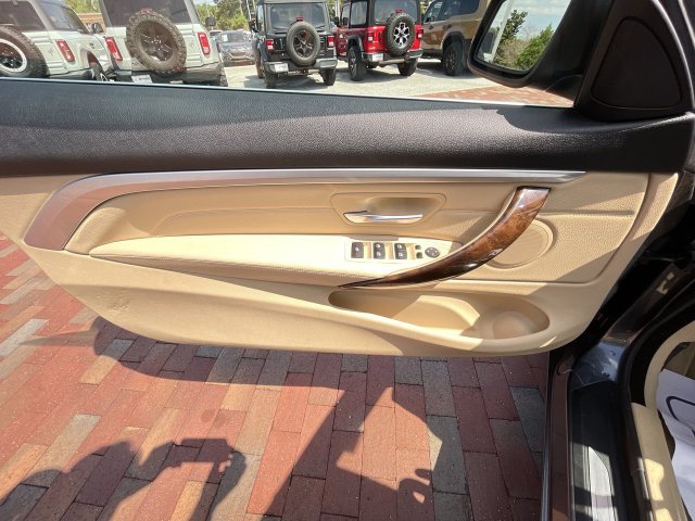 Used 2015 BMW 428i Convertible RWD image 17