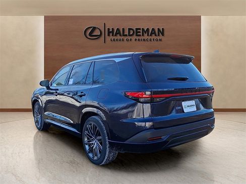 New 2026 Lexus TX 350 AWD image 3