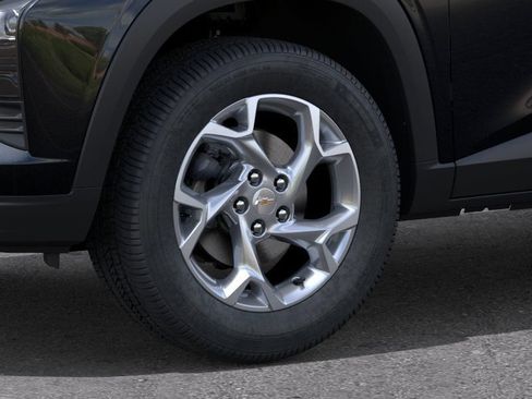 New 2026 Chevrolet Trax LS w/ LS Convenience Package FWD image 9