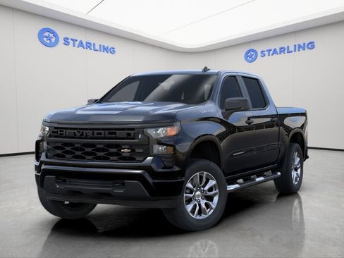 Used 2025 Chevrolet Silverado 1500 Custom RWD image 8