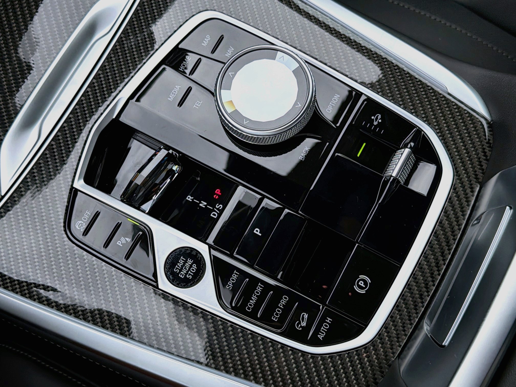 New 2027 BMW X7 M60i AWD/4WD image 31
