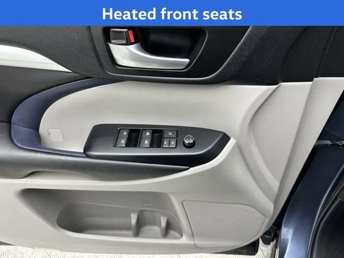 Used 2017 Toyota Highlander XLE image 15