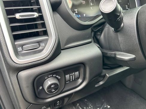 New 2026 RAM 1500 Big Horn AWD/4WD image 18