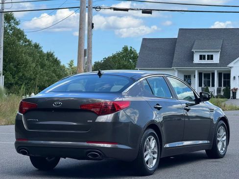 Used 2012 Kia Optima LX FWD image 6
