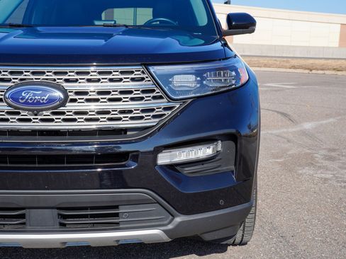 Used 2022 Ford Explorer Limited w/ Limited Technology Package image 38