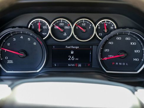 Used 2021 Chevrolet Silverado 1500 RST image 17