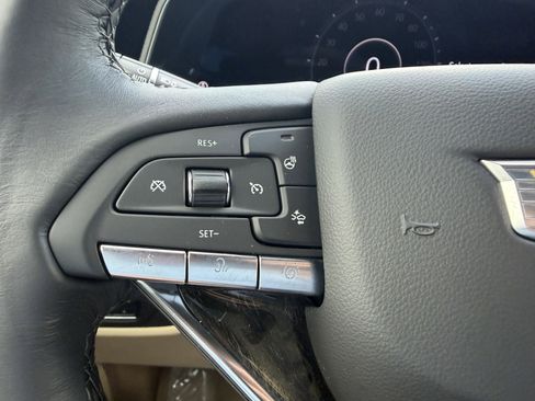 Certified 2024 Cadillac Escalade ESV Premium Luxury w/ Performance Package image 28