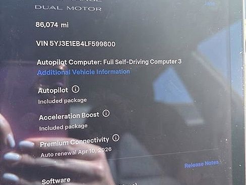 Used 2020 Tesla Model 3 Long Range image 1